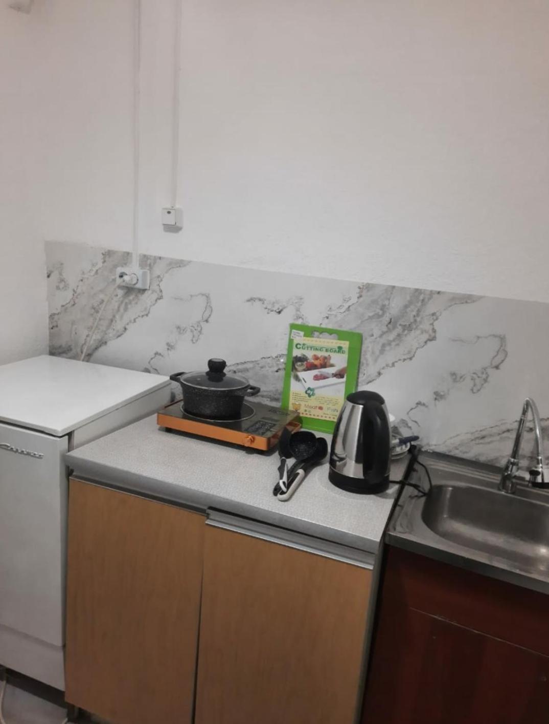 Hotel Атлант Biszkek Zewnętrze zdjęcie